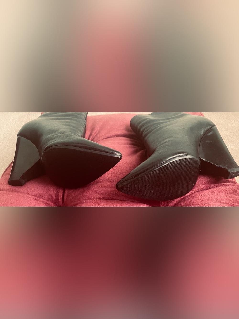 Yves Saint Laurent Ankle Boots - Black Leather Pointed Boots - Side Zip - Size 5 - Picture 5 of 8